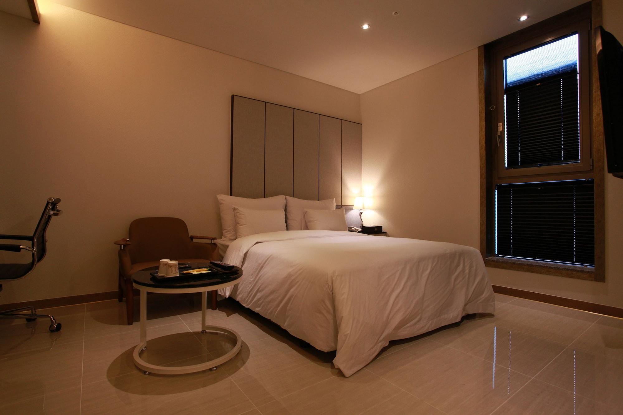 Boutique Hotel Sb Yeouido Seul Esterno foto